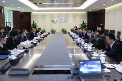 中化集團、中國化工與中國郵政集團簽署戰(zhàn)略合作協(xié)議